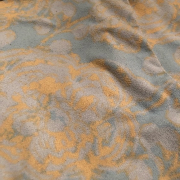 Lularoe OS Leggings - Picture 3 of 3